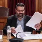 Ένταση στην Εξεταστική για τον ΟΠΕΚΕΠΕ: O Τζεδάκης απαντά πως ο Λαζαρίδης κινήθηκε απειλητικά προς το μέρος του