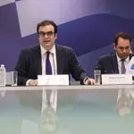 Κατατέθηκε ο Προϋπολογισμός 2026: Μέτρα στήριξης 1,75 δις ευρώ για μεσαία τάξη και συνταξιούχους – Φοροελαφρύνσεις και μείωση χρέους – Τα βασικά σημεία