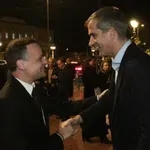 Δήμαρχοι Χάρης και Κώστας: Μια χειραψία, μια Βασιλίσσης Όλγας και μια προσωρινή ανακωχή