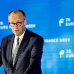 Μερτς: Ζητά αυξημένα μέτρα στη Γερμανία υπό τον φόβο επιθέσεων στις Χριστουγεννιάτικες αγορές