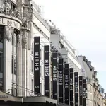 Γαλλία: Η κυβέρνηση επιδιώκει τρίμηνη αναστολή της λειτουργίας της Shein