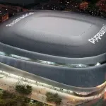 Από «Σαντιάγο» σε «Μπερναμπέου»: Το γήπεδο-κόσμημα της Ρεάλ Μαδρίτης γίνεται brand από μόνο του (Βίντεο)