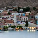 Χάλκη: 24 ώρες χωρίς ρεύμα μετά την κοπή υποθαλάσσιων καλωδίων από πλωτό γερανό