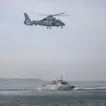 Γαύδος: Ανατροπή λέμβου με μετανάστες – 3 νεκροί, 56 διασωθέντες