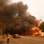 Καλιφόρνια: Πυρκαγιά και σφοδρές καταιγίδες απειλούν την πολιτεία