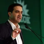 Κατρίνης για το δυστύχημα στη Ρόδο: «Κρίσιμα ερωτηματικά για την τήρηση μέτρων ασφαλείας»