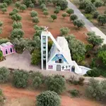 «Η Μαρία της Παιανίας» – Η αλήθεια πίσω από το δήθεν «σατανιστικό» εκκλησάκι της Αττικής Οδού