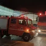 Κέρκυρα: Αποκολλήθηκε οροφή από κολυμβητήριο – Βίντεο από τις προσπάθειες τις Πυροσβεστικής