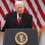 Οργισμένος ο Τραμπ μετά την επίθεση στην Παλμύρα: «Χάσαμε τρεις πατριώτες – Αν χτυπήσουν ξανά, θα απαντήσουμε με ισχύ»
