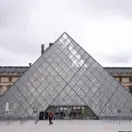 Συμβαίνουν και εις Παρισίους: Κλειστό το Λούβρο λόγω απεργίας