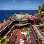 Ανησυχία για νέο ενεργειακό κύμα ακρίβειας – Η σύγκρουση στη Μέση Ανατολή απειλεί να πυροδοτήσει πληθωριστικό σοκ στην Ευρώπη – Επιπτώσεις για την ελληνική οικονομία