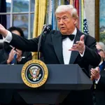 Ο Τραμπ θα έχει τον τελευταίο λόγο για την εξαγορά της Warner από το Netflix