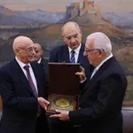 Κακλαμάνης στον πρόεδρο της Βουλής των Αντιπροσώπων της Λιβύης: Το τουρκολιβυκό μνημόνιο πρέπει να ακυρωθεί