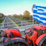 Τζέλλας (Πρόεδρος αγροτών Καρδίτσας) στον Alpha Radio 98,9: «Προσχηματικός ο διάλογος από την κυβέρνηση, συνεχίζουμε τις κινητοποιήσεις» – Κλειστά σύνορα και δρόμοι