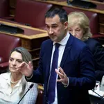 Αλέξης Χαρίτσης: Πυρά κατά Δένδια για «φέρετρα με σημαίες» και πολεμικό μνημόνιο