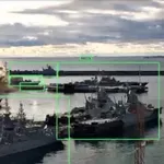 Η Ουκρανία βύθισε ρωσικό υποβρύχιο με θαλάσσιο drone (Βίντεο) – Ιστορικό πλήγμα στο Νοβοροσίσκ