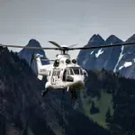 Βαρδούσια: Ολοκληρώθηκε η γιγαντιαία επιχείρηση ανάσυρσης των 4 ορειβατών – Super Puma μετέφερε τις σορούς από το δύσβατο σημείο (Βίντεο)