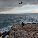 Σάμος: Ανήλικος διαμελίστηκε από προπέλα – Εντοπίστηκαν 37 αλλοδαποί στην περιοχή Σβάλα