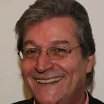 Πέθανε ο δημοσιογράφος και συγγραφέας Αντώνης Κοκορίκος