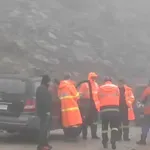 Τραγωδία στα Βαρδούσια: Σε εξέλιξη η δύσκολη επιχείρηση ανάσυρσης των τεσσάρων ορειβατών (Βίντεο)