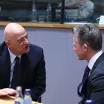 Συνάντηση Δένδια–Jonson στις Βρυξέλλες: Στο επίκεντρο η ενίσχυση της αμυντικής συνεργασίας Ελλάδας–Σουηδίας