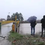 Κακοκαιρία με σοβαρά προβλήματα σε Θεσσαλία και Βόρεια Ελλάδα: Πλημμύρες, υπερχειλίσεις ποταμών – Alert από την Πολιτική Προστασία (Βίντεο)