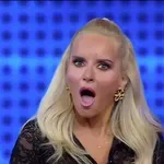 Μαρία Μπεκατώρου: Αμηχανία σε ερώτηση για τον Αντώνιο Β’ Καυλέα – Δίστασε πριν πει το όνομά του