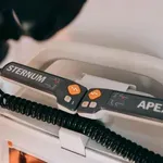 Υπουργείο Παιδείας: Έρχονται απινιδωτές σε 10.000 σχολεία