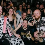 Φλώρινα: Καταγγελία της Banda Entopica για επίθεση από τον δήμαρχο επειδή τραγούδησαν σλάβικα