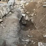 Νάξος: Δύο εργάτες έπεσαν σε τάφρο σε έργο ανάπλασης – Επιχείρηση απεγκλωβισμού, και οι δύο ελαφρά τραυματίες