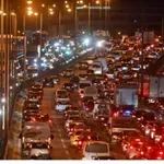 «Μπλόκο» στην επιστροφή των εκδρομέων – «Σημειωτόν» η κυκλοφορία στο Μπράλο,  χιλιάδες αυτοκίνητα μπλοκαρισμένα στο Μαρτίνο