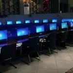 Θεσσαλονίκη: Εντοπίστηκε κατάστημα όπου διεξάγονταν παράνομα «φρουτάκια»- Συνελήφθησαν 4 άτομα (Φωτό)