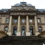 Γαλλία: Στο εδώλιο 40χρονη – Δηλητηρίασε λόγω αντισημιτισμού τους εργοδότες της