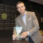 H παρουσίαση του νέου βιβλίου του Φοίβου Καρακίτσου «5 Ημέρες»