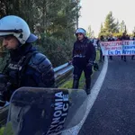 «Σηκώνει το γάντι» η κυβέρνηση απέναντι στους αγρότες: Σχέδιο για υψηλά διοικητικά πρόστιμα σε οδηγούς τρακτέρ αν συνεχιστούν οι αποκλεισμοί