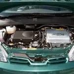 Ηράκλειο: «Μπούκαραν» σε επιχείρηση και έκλεψαν 15 μπαταρίες αυτοκινήτων