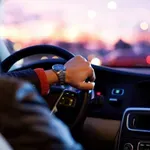 Η οδήγηση με μπουφάν μπορεί να προκαλέσει τραυματισμό ακόμη και με λίγα χιλιόμετρα