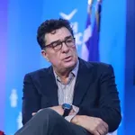 Ντοκιμαντέρ Παπαχελά, ΕΚΚΟΜΕΔ και κυβερνητικοί κραδασμοί: «Η ιστορική αλήθεια, θέλει σκληρές αποφάσεις» δηλώνει ο δημοσιογράφος – Το παρασκήνιο της απόφασης