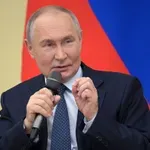 Τι είναι το «kompromat»: Από τους φακέλους της KGB στις ψηφιακές «δολοφονίες χαρακτήρων» μέσω επιλεκτικών διαρροών