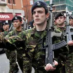 Σήμα συναγερμού από τη Βρετανία: Έκκληση για εθνική ετοιμότητα απέναντι σε έναν αυξανόμενο κίνδυνο – «Γιοι και κόρες, συνάδελφοι, βετεράνοι…»