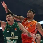 Euroleague: Ανώμαλη προσγείωση στο ΟΑΚΑ – Η Βαλένθια «πλήγωσε» τον Παναθηναϊκό και τον έριξε από την κορυφή