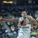 Euroleague: Επική ανατροπή στην Πόλη – Ο Παναθηναϊκός «φρέναρε» την πρωταθλήτρια Φενέρ και μπήκε στην εξάδα