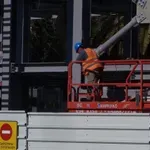 Τι αλλάζει στις άδειες παραμονής μεταναστών