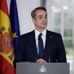 Τετ α τετ Μητσοτάκη – Σάντσεθ στη Μαδρίτη: Kοινό μέτωπο για την ευρωπαϊκή άμυνα και το Tαμείο Συνοχής