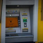 Επίδομα 300 ευρώ: Εφάπαξ το λαμβάνουν οι δικαιούχοι