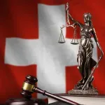 Πρόστιμο σε Ελβετή πολιτικό που χρησιμοποίησε εικόνα Παναγίας ως στόχο για σκοποβολή