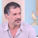 Σοκάρει ο Γιώργος Χρανιώτης: «Πήγα να πνιγώ κάνοντας σερφ στην Τήνο με 9 μποφόρ»