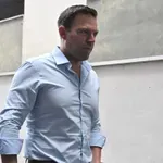 Στέφανος Κασσελάκης: Η πολιτική χρειάζεται αλήθεια, όχι φόβο και προσχήματα – «Υπάρχουν αρκετοί gay στη Βουλή και στην κυβέρνηση»