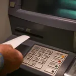 Αυξήσεις για εργαζόμενους στον ιδιωτικό τομέα: Ποιοι και πόσα κερδίζουν – Αναλυτικά παραδείγματα (Βίντεο)