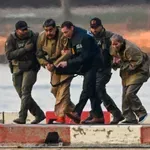 Βενεζουέλα σε αναβρασμό: Μήνυμα αντοχής του Μαδούρο από τη φυλακή – Το Στέιτ Ντιπάρτμεντ καλεί τους Αμερικανούς να εγκαταλείψουν τη χώρα